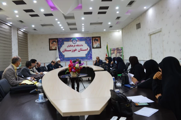 سومین جلسه تدریس برتر با مدیریت امور پردیس های استان برگزار گردید 5