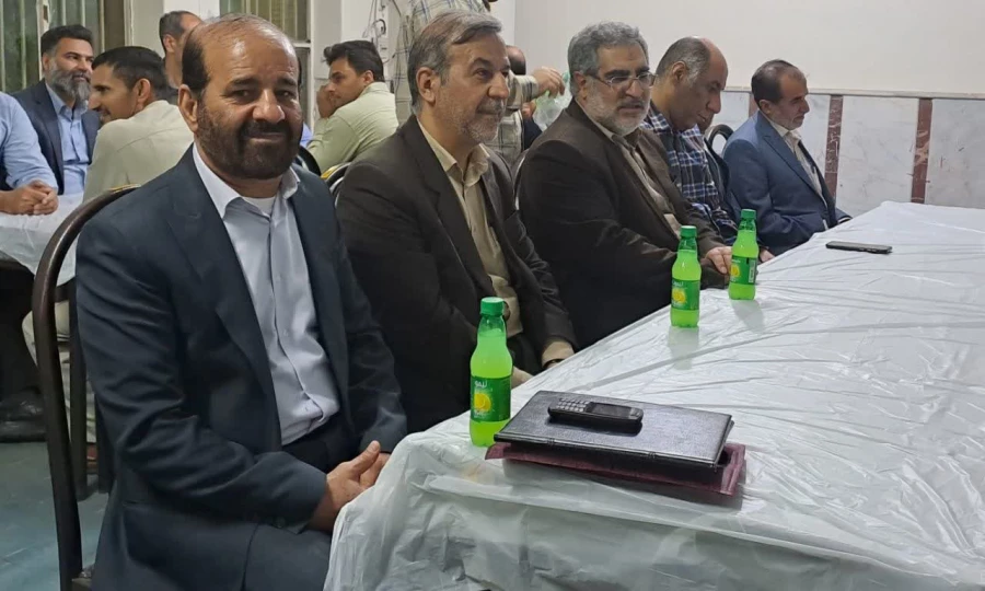 دیدارصمیمانه سرپرست مدیریت دانشگاه فرهنگیان خوزستان بااساتیدعضوهیئت علمی ومامورین آموزشی 8