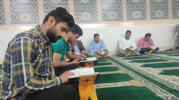 برگزاری مراسم جزخوانی قرآن کریم در پردیس حضرت رسول اکرم(ص)  2