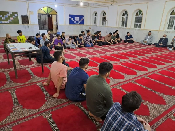 نشست دانشجویی سرپرست مدیریت امور پردیس ها استان با  دانشجویان ساختمان دکتر حسابی  7