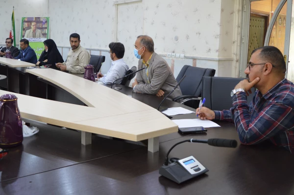 برگزاری جلسه نقد وبررسی شاخص های رهنامه 40 ماده ای دانشگاه فرهنگیان 6