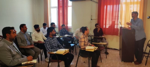 برگزاری دوره ی آموزشی قرآن کریم ویژه ی دانشجومعلمان برادر سراسر استان در پردیس حضرت رسول (ص) 2