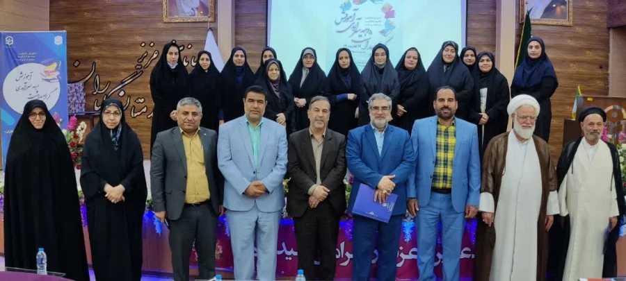 برگزاری مراسم گرامیداشت دهه سرآمدی آموزش  14