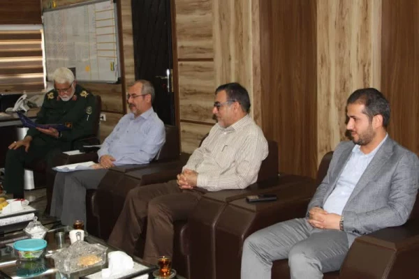 برگزاری جلسه بین مدیرکل بنیادحفظ آثار و نشر ارزش های دفاع مقدس و سرپرست مدیریت امور پردیس های دانشگاه فرهنگیان 4