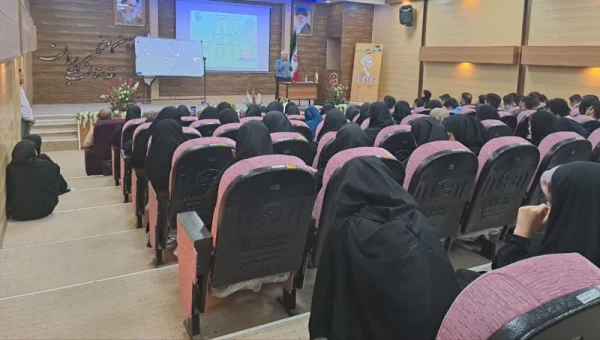 برگزاری مراسم بزرگداشت حکیم خیام نیشابوری و روز ملی ریاضیات با حضور پروفسور کرم زاده 6