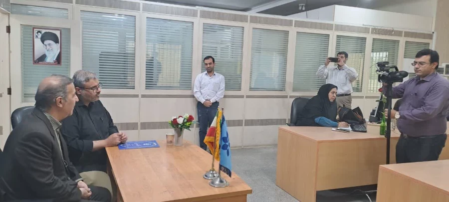 حضور مدیر دانشگاه فرهنگیان استان خوزستان در صدا و سیمای مرکز استان خوزستان به مناسبت روز خبرنگار 5