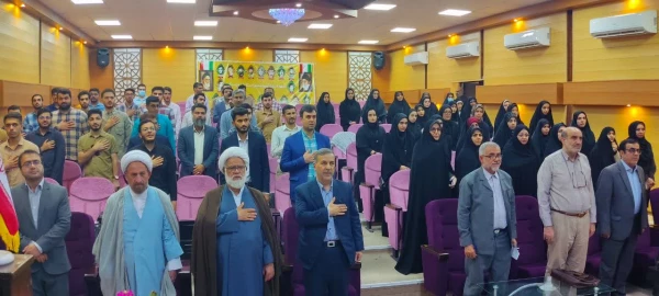   برگزاری مراسم تجلیل از رزمندگان وایثارگران دفاع مقدس  2