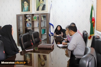 جلسه دکتر جان بزرگی با کارکنان حوزه مالی پردیس حضرت فاطمه الزهرا(س) اهواز