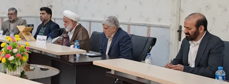  برگزاری جلسه هیئت امنای دانشگاه فرهنگیان استان خوزستان 8