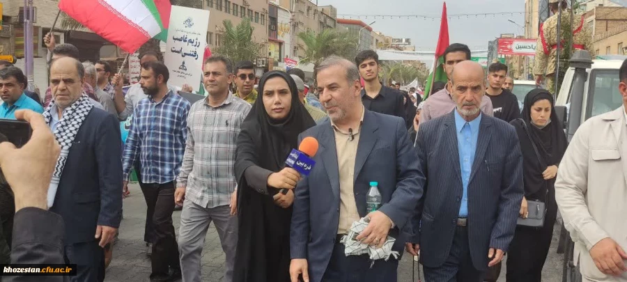 حضور پرشور مسئولین،اساتید،کارکنان و دانشجو معلمان دانشگاه فرهنگیان استان خوزستان در راهپیمایی اعتراض به رژیم کودک کش اسرائیل و حمایت از مردم مظلوم غزه 2