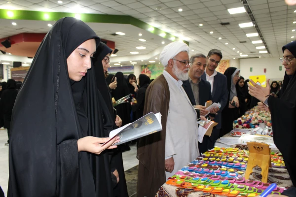 برگزاری آئین استقبال از نو دانشجو معلمان دانشگاه فرهنگیان-پردیس حضرت فاطمه الزهرا(س) اهواز