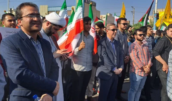 حضور کارکنان،اساتید و دانشجویان دانشگاه فرهنگیان در راهپیمایی 13 آبان  5