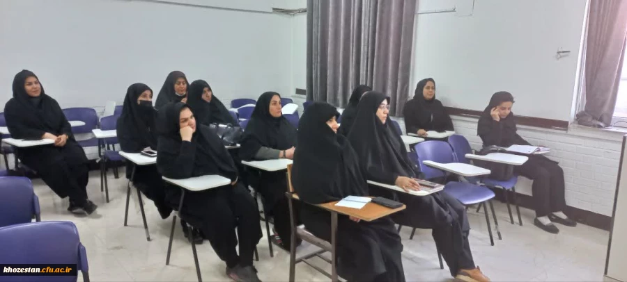 
برگزاری کارگاه به مناسبت هفته سلامت ملی بانوان در پردیس حضرت فاطمه الزهرا(س) اهواز