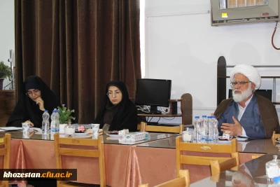 نشست صمیمی مسئول دفتر نهاد رهبری مقام معظم رهبری در دانشگاه فرهنگیان خوزستان با تشکل ها و کانون های فرهنگی پردیس حضرت فاطمه الزهرا(س) اهواز