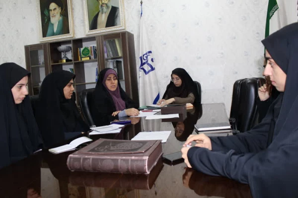 دومین جلسه شورای صنفی پردیس حضرت فاطمه الزهرا(س) برگزار شد.