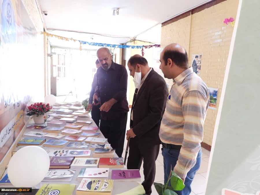 برگزاری نمایشگاه کتاب درهفته کتاب و کتابخوانی پردیس حضرت رسول اکرم (ص) 2