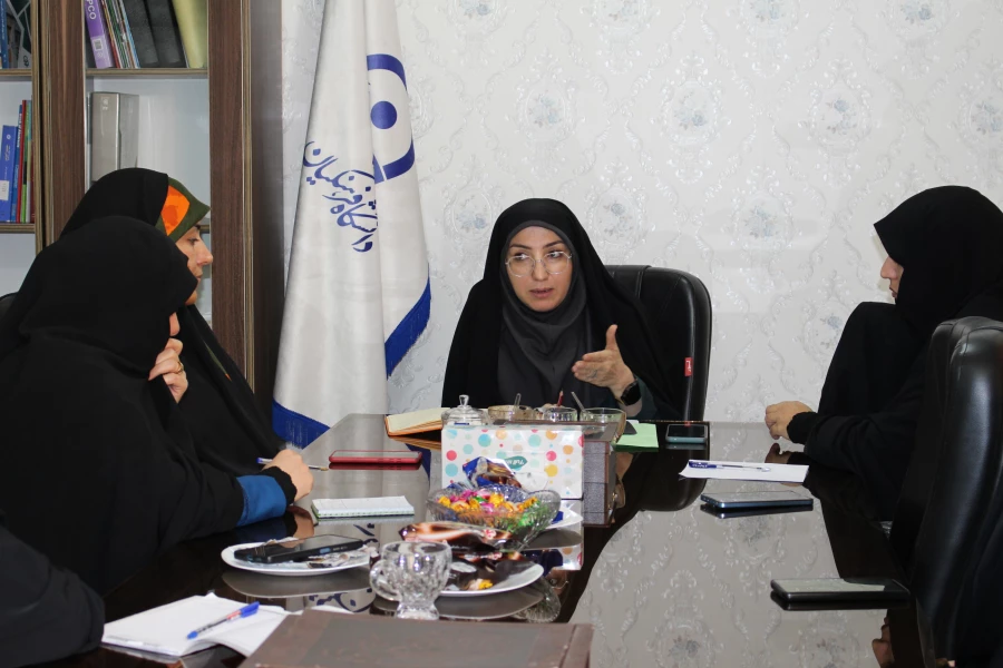 اولین جلسه کمیته فرهنگی_تربیتی سراهای دانشجویی در پردیس حضرت فاطمه الزهرا(س) برگزار شد.