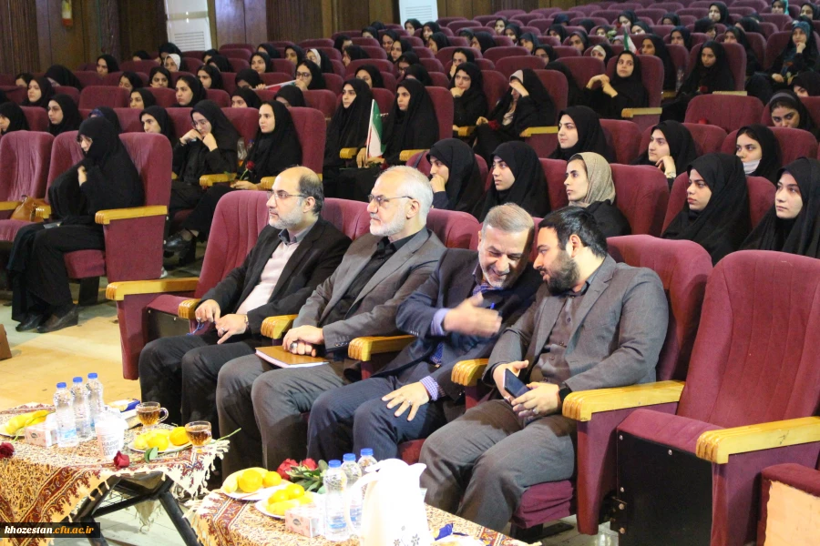 برگزاری مراسم روز دانشجو با حضور استاندار خوزستان