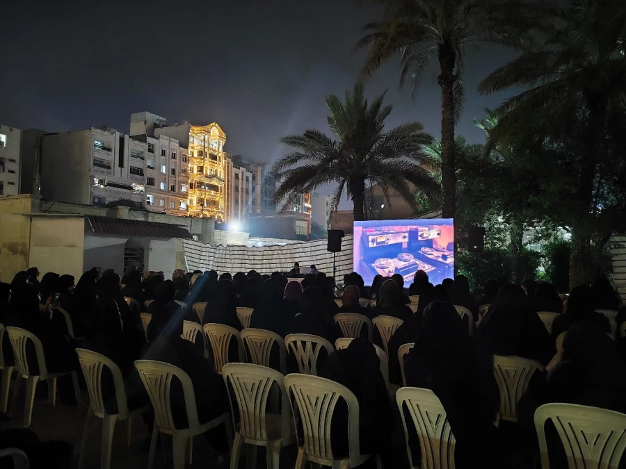 پخش مستند ۱۱۶۰ در خوابگاه رفاهی پردیس حضرت فاطمه الزهرا(س) اهواز