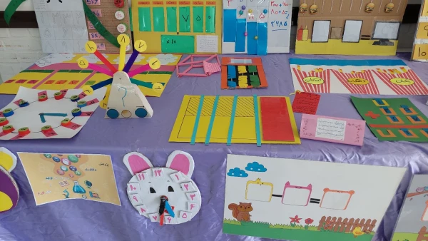 برگزاری نمایشگاه دست سازه های آموزش ریاضی در پردیس حضرت فاطمه الزهرا(س) اهواز