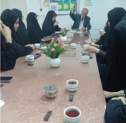 مصاحبه و گفت و گو با نویسنده و پژوهشگر حوزه فرهنگی