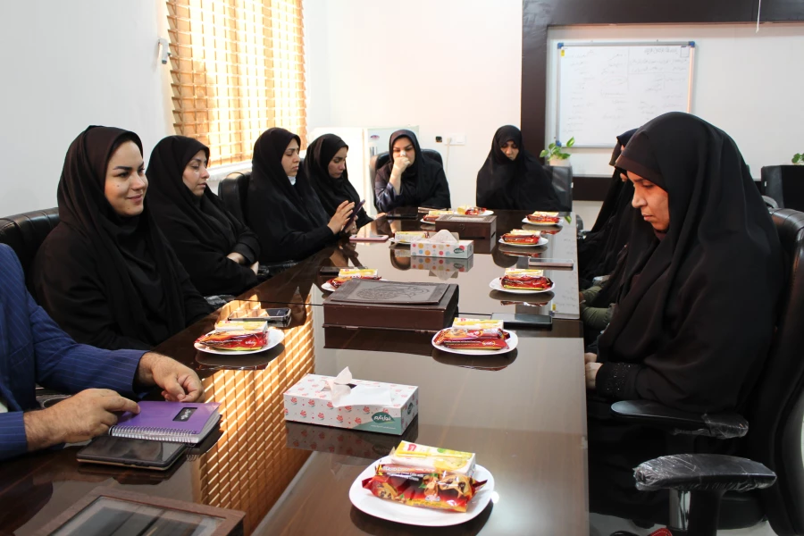 مراسم تکریم معاونت آموزشی، پژوهشی و فرهنگی پردیس حضرت فاطمه الزهرا(س) اهواز