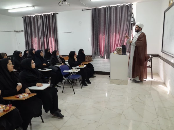 برگزاری مراسم به مناسبت نهم دی روز بصیرت و میثاق امت با ولایت در پردیس حضرت فاطمه الزهرا(س) اهواز