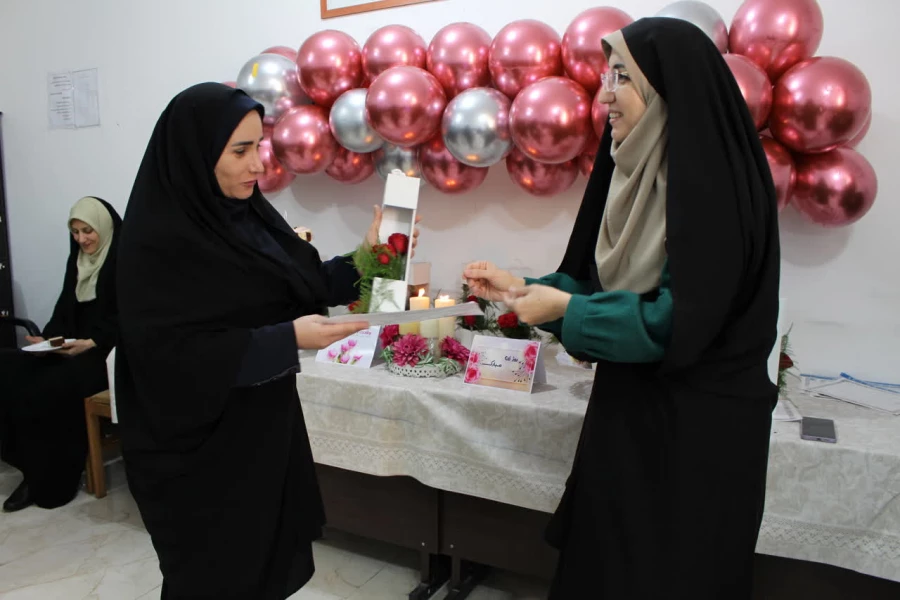 برگزاری جشن روز زن ویژه کارکنان پردیس حضرت فاطمه الزهرا(س) اهواز