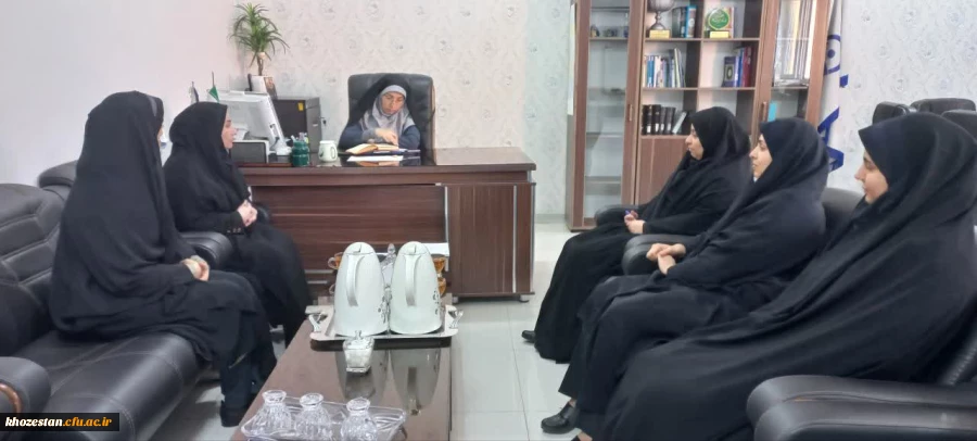 برگزاری جلسه آموزشی در پردیس حضرت فاطمه الزهرا(س) اهواز