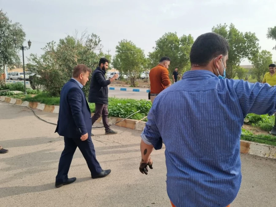 عملیات لایروبی فاضلاب ها و جدول کشی بلوارهای داخلی پردیس 7