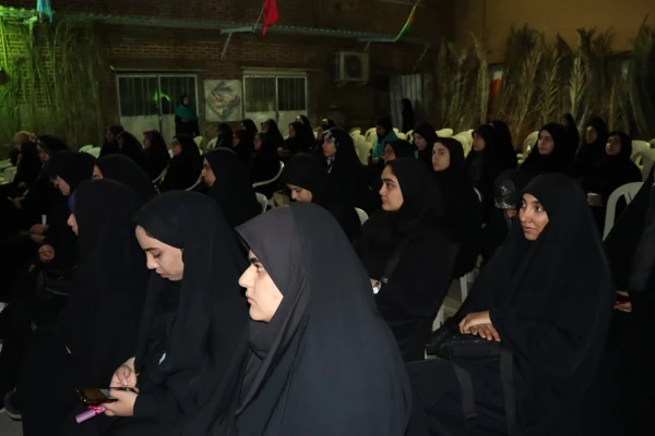 افتتاحیه اردوی بصیرتی دانشجو معلمان شاهد و ایثارگر سراسر کشور همزمان با بزرگداشت چهلمین روز شهادت دانشجو معلم فائزه رحیمی در پردیس حضرت فاطمه الزهرا(س) اهواز