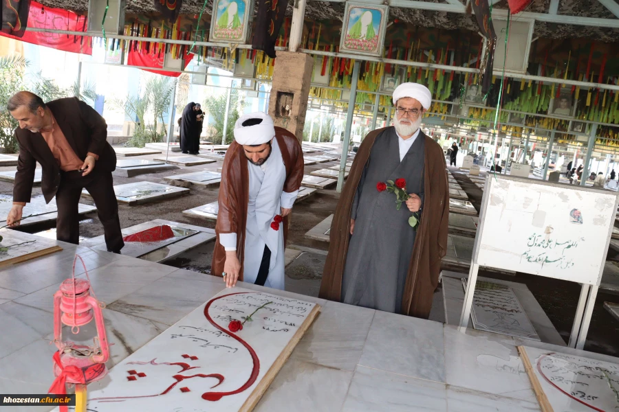 مراسم غبارروبی و عطرافشانی مزار شهدا 