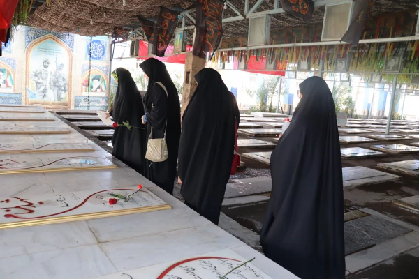 مراسم غبارروبی و عطرافشانی مزار شهدا 