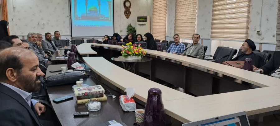 نشست هم اندیشی اساتید با موضوع بررسی مسئله فلسطین و عملیات وعد الصادق ایران 2