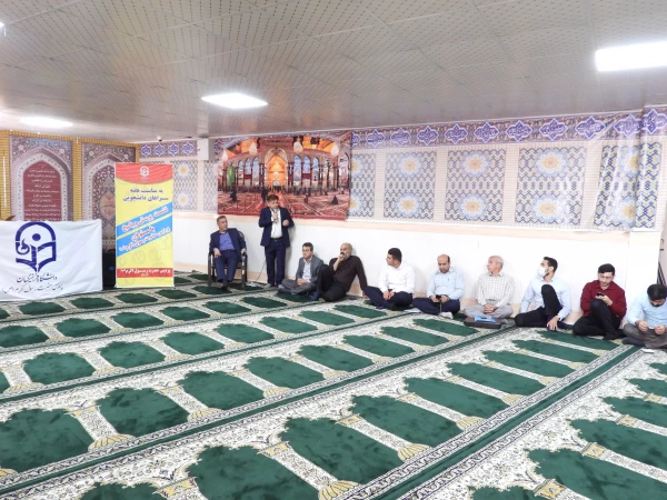 دیدار و گفتگو رئیس دانشگاه فرهنگیان استان خوزستان با دانشجویان  4