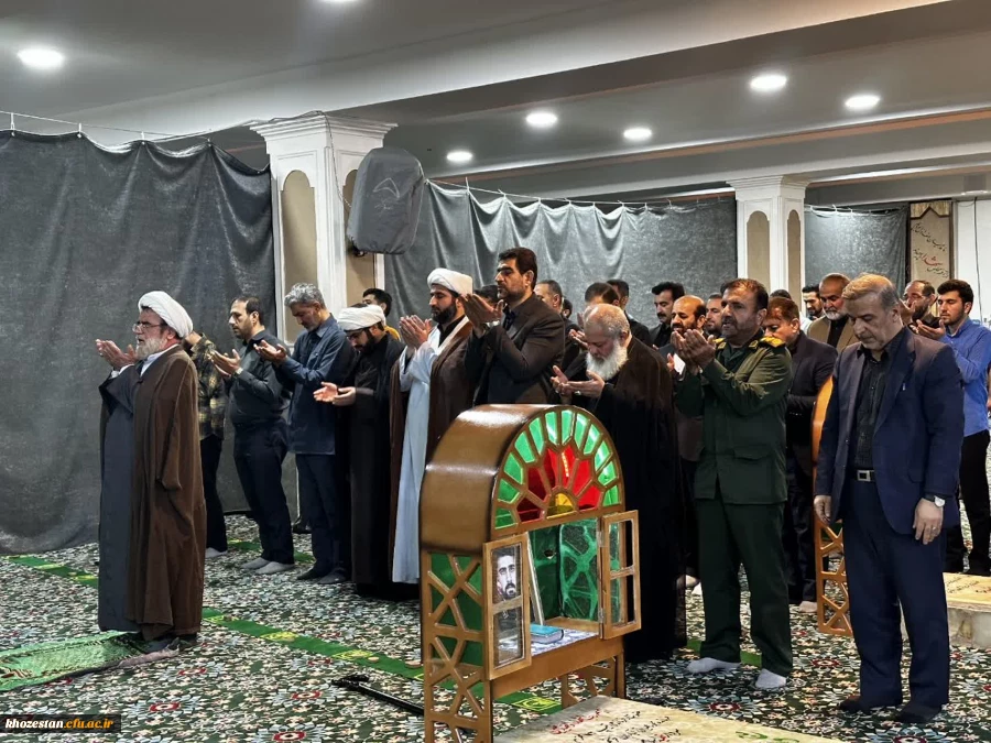 مراسم یادواره 450شهید معلم و دانشجو معلم استان خوزستان واجتماع دانشجویی گرامیداشت شهدای خدمت برگزارشد. 2