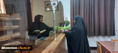 توزیع شیرینی بین پرسنل پردیس حضرت فاطمه الزهرا(س) اهواز به مناسبت سالروز ازدواج حضرت علی (ع) و حضرت فاطمه (س)