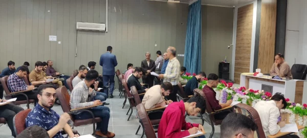 بازدید رئیس امور پردیس های استان خوزستان از امتحانات نیمسال دوم سال تحصیلی 1403-1402 3