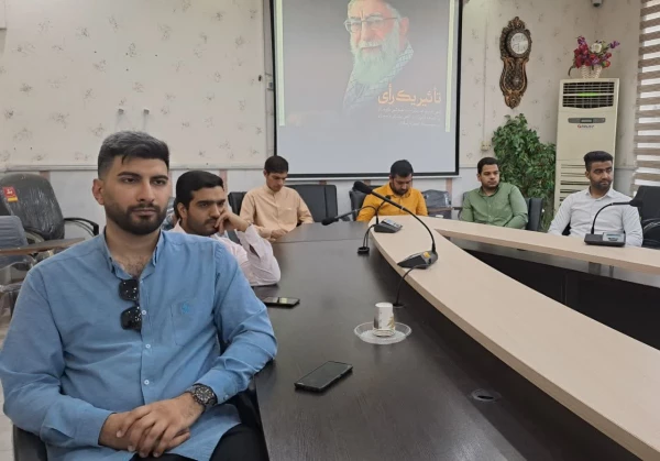 برگزاری نشست هم اندیشی با موضوع اهمیت حضور در دور دوم انتخابات در دانشگاه فرهنگیان استان خوزستان 3