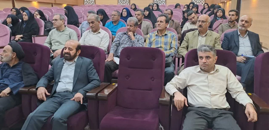 همایش موقعیت ژئوپلیتیک ایران و نقش ان در دفاع مقدس  9