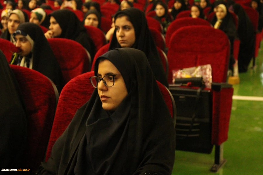 برگزاری آیین استقبال از نو دانشجو معلمان پردیس فاطمه الزهرا (س) اهواز