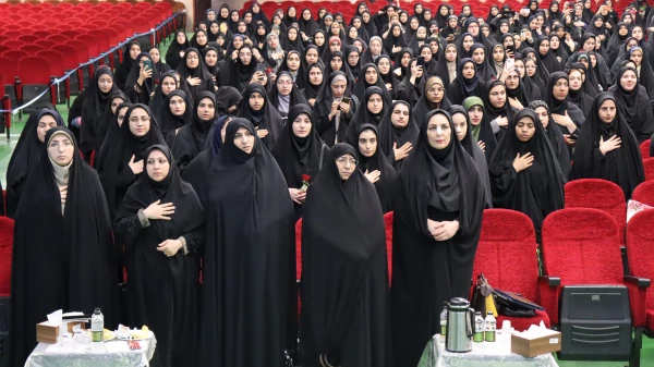 برگزاری آیین استقبال از نو دانشجو معلمان پردیس فاطمه الزهرا (س) اهواز