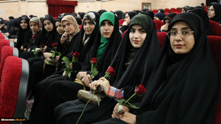 برگزاری آیین استقبال از نو دانشجو معلمان پردیس فاطمه الزهرا (س) اهواز