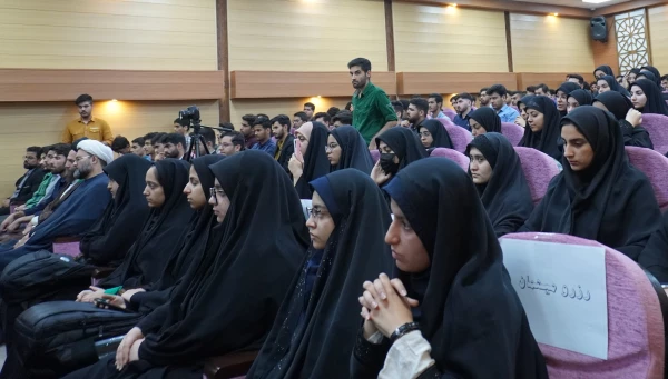 نشست عضو حقوقی و سخنگوی شورای نگهبان با دانشجو معلمان دانشگاه فرهنگیان استان خوزستان  4