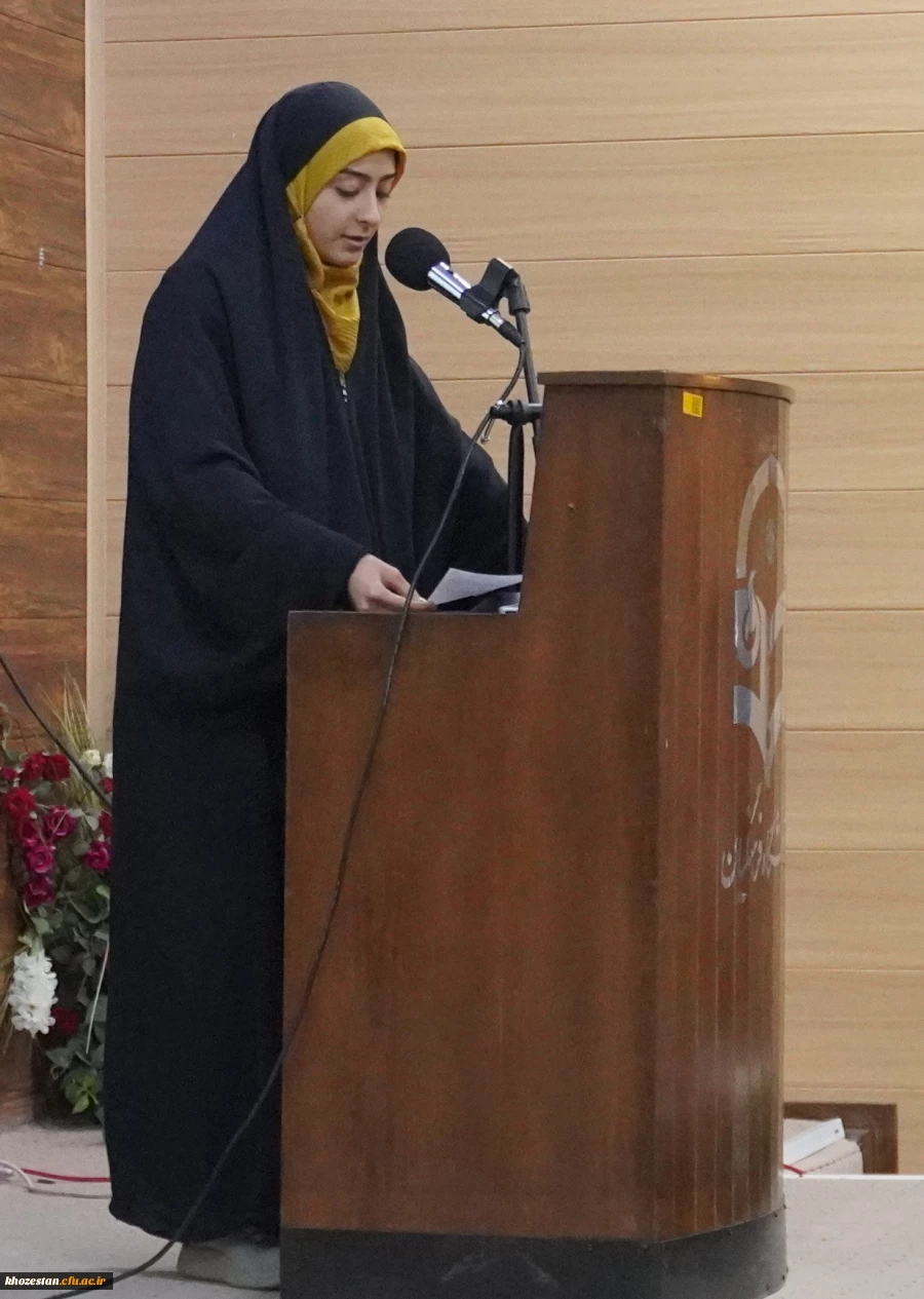 نشست روز دانشجو با حضور مسئول سازمان بسیج  فرهنگیان کشور برگزار شد.  9