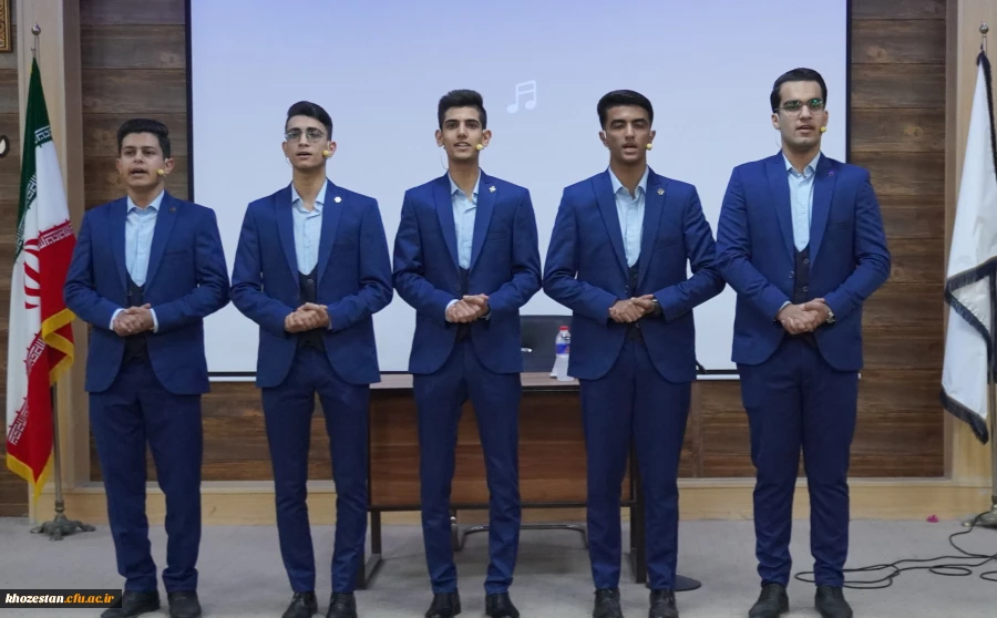 نشست روز دانشجو با حضور مسئول سازمان بسیج  فرهنگیان کشور برگزار شد.  11