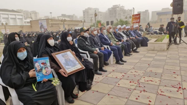 گزارش تصویری از مراسم تشییع شهید گمنام در پردیس حضرت فاطمه الزهرا(س) اهواز