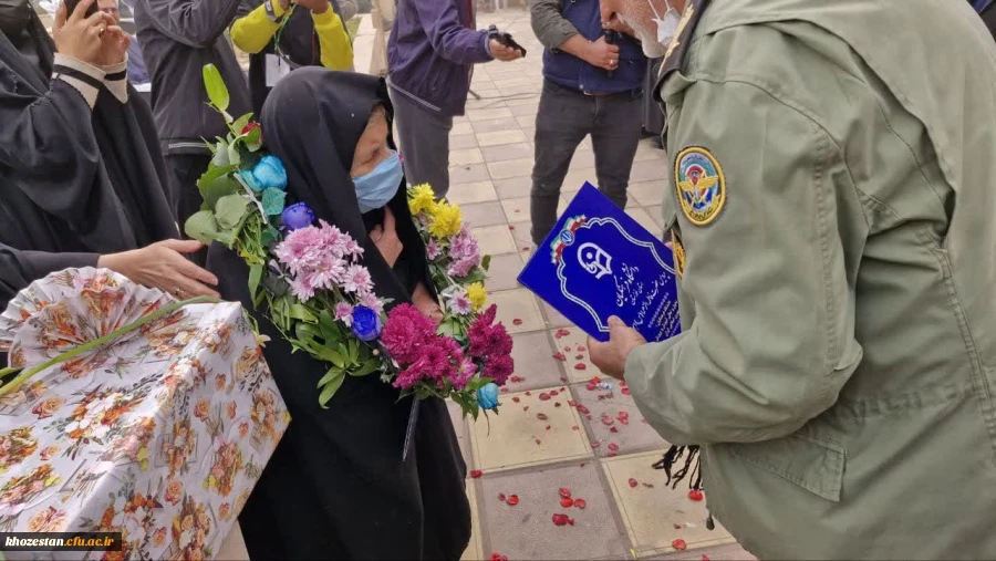 گزارش تصویری از مراسم تشییع شهید گمنام در پردیس حضرت فاطمه الزهرا(س) اهواز