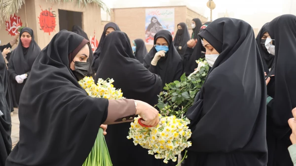 گزارش تصویری از مراسم تشییع شهید گمنام در پردیس حضرت فاطمه الزهرا(س) اهواز