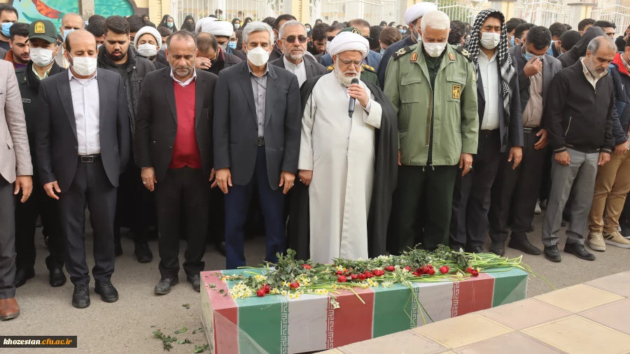 گزارش تصویری از مراسم تشییع شهید گمنام در پردیس حضرت فاطمه الزهرا(س) اهواز